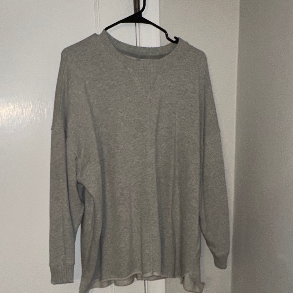 Aerie Light Gray Knit Top